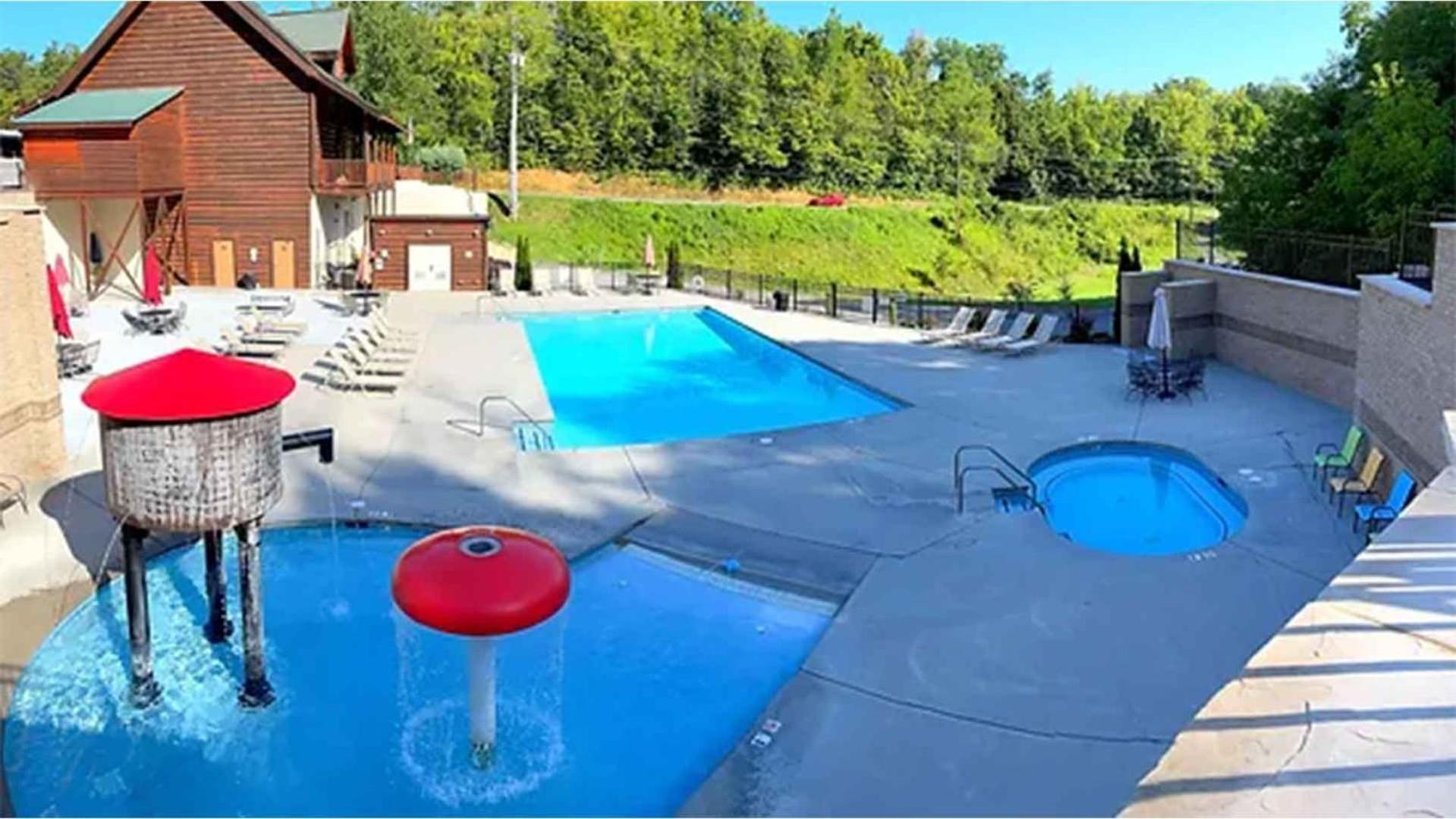 New Majestic 5 Star Amazing View, Pool, Hot Tub! Villa Pigeon Forge Buitenkant foto