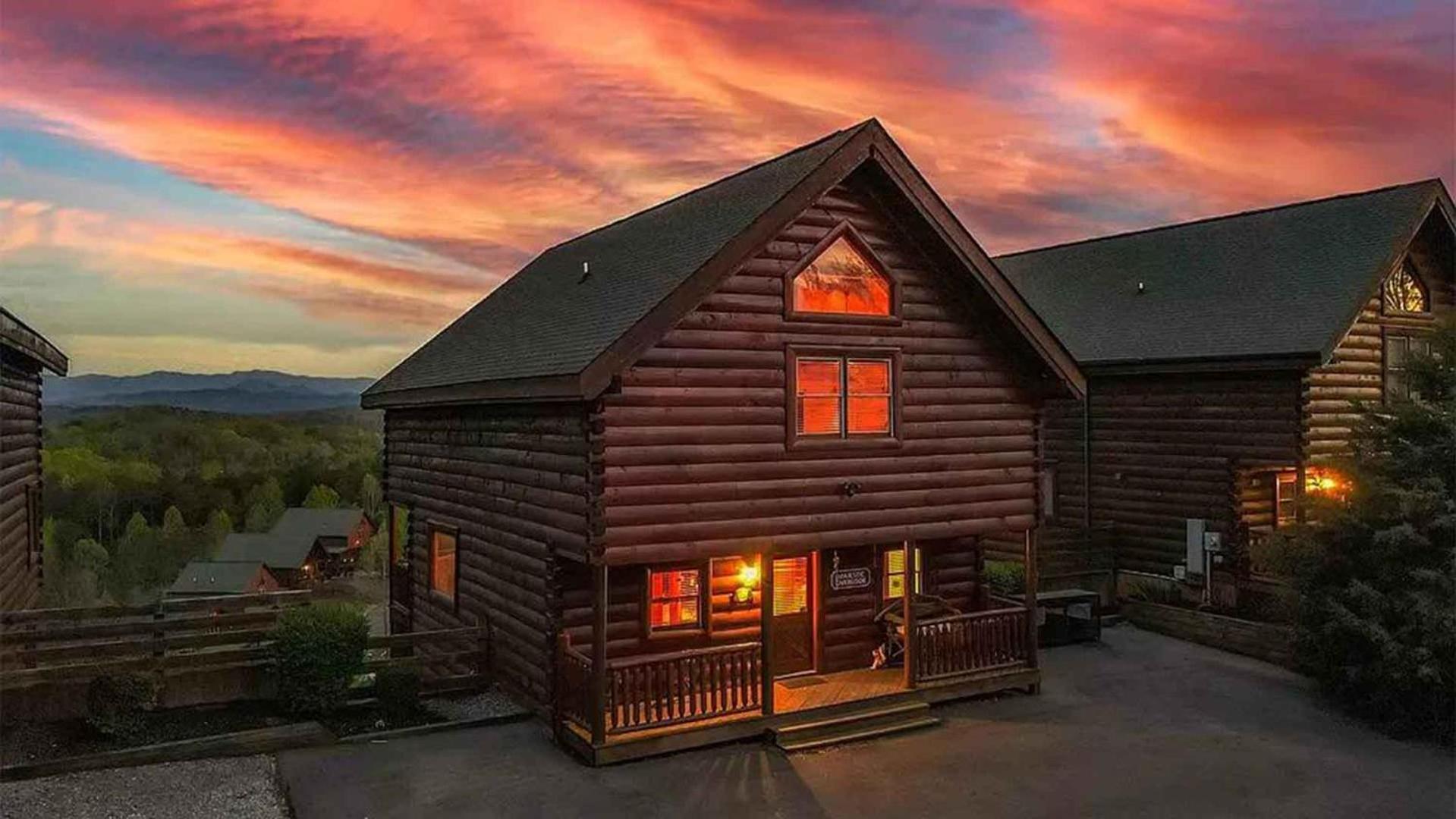 New Majestic 5 Star Amazing View, Pool, Hot Tub! Villa Pigeon Forge Buitenkant foto